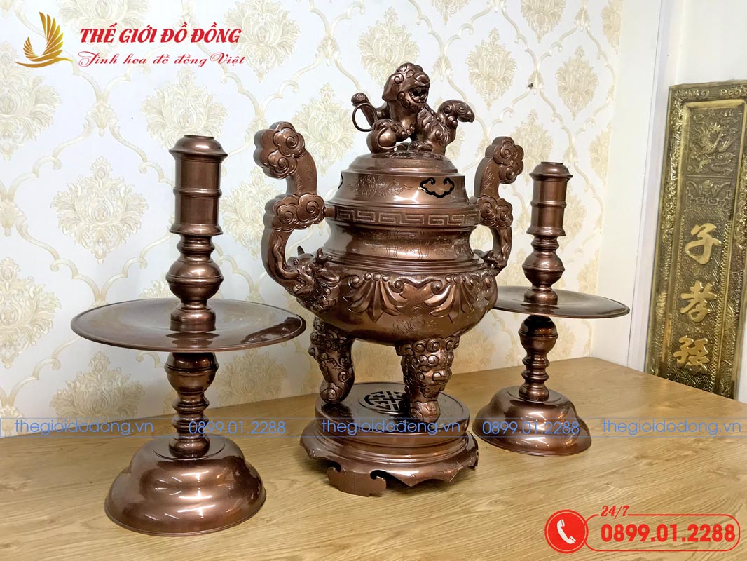bộ tam sự đỉnh nến họa tiết sòi đồng đỏ cao 60cm - 03