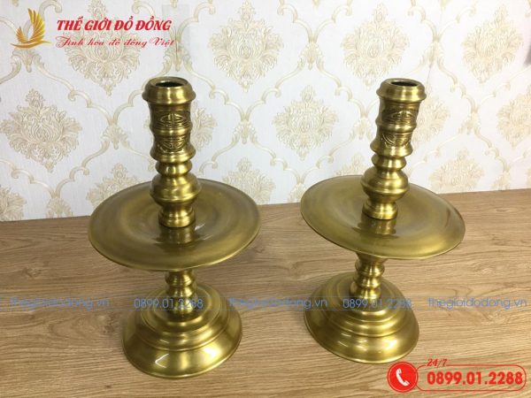 chân nến thờ cúng hoa văn trơn màu vàng đậm - 02